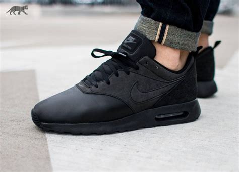 nike air max tavas leather herenschoen|Nike Air Max Tavas Leather Triple Black Men's .